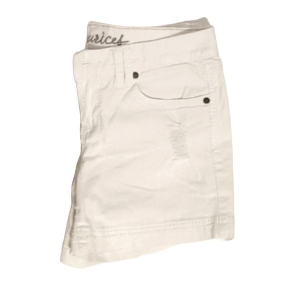 Maurice's White Destressed Short Sz 5/6 - Picture 4 of 5